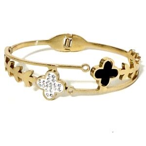 Gold tone Stainless Steel Clover Bracelet Bangle